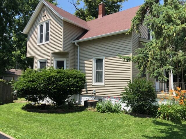 Property Photo:  1009 Kelly Avenue  IL 60435 