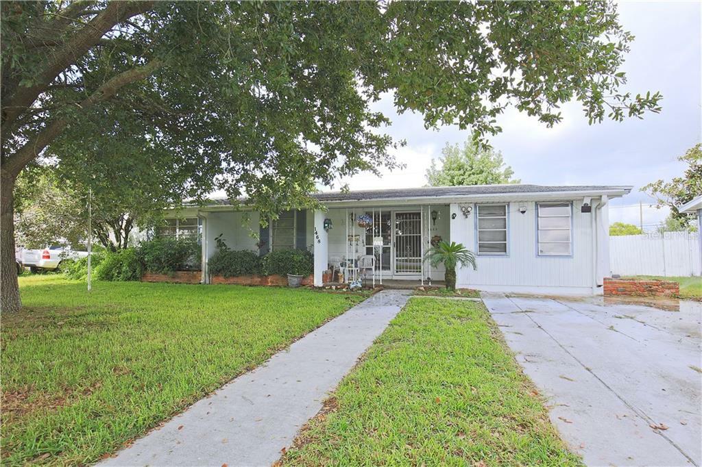 Property Photo:  1468 E Lombardy Drive  FL 32725 