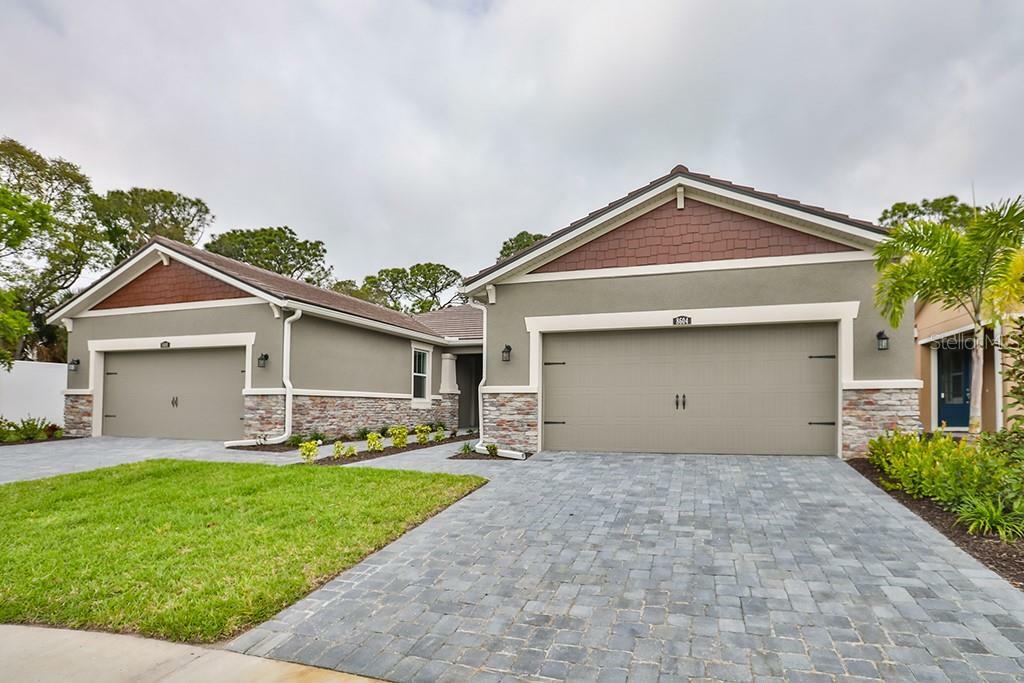 Property Photo: 8604 Rainsong Road 352 FL 34238