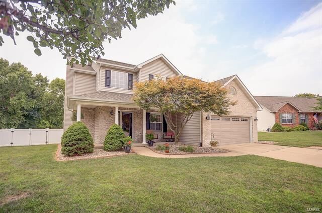 Property Photo: 168 Crystal Gate 62034