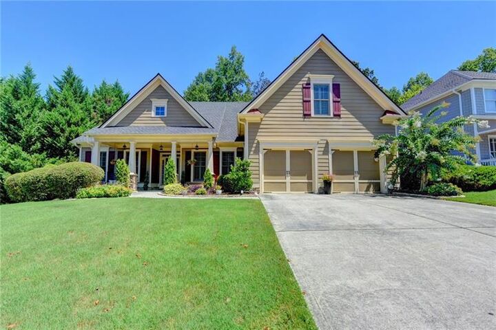 7472 Shady Glen Drive  Flowery Branch  30542 photo