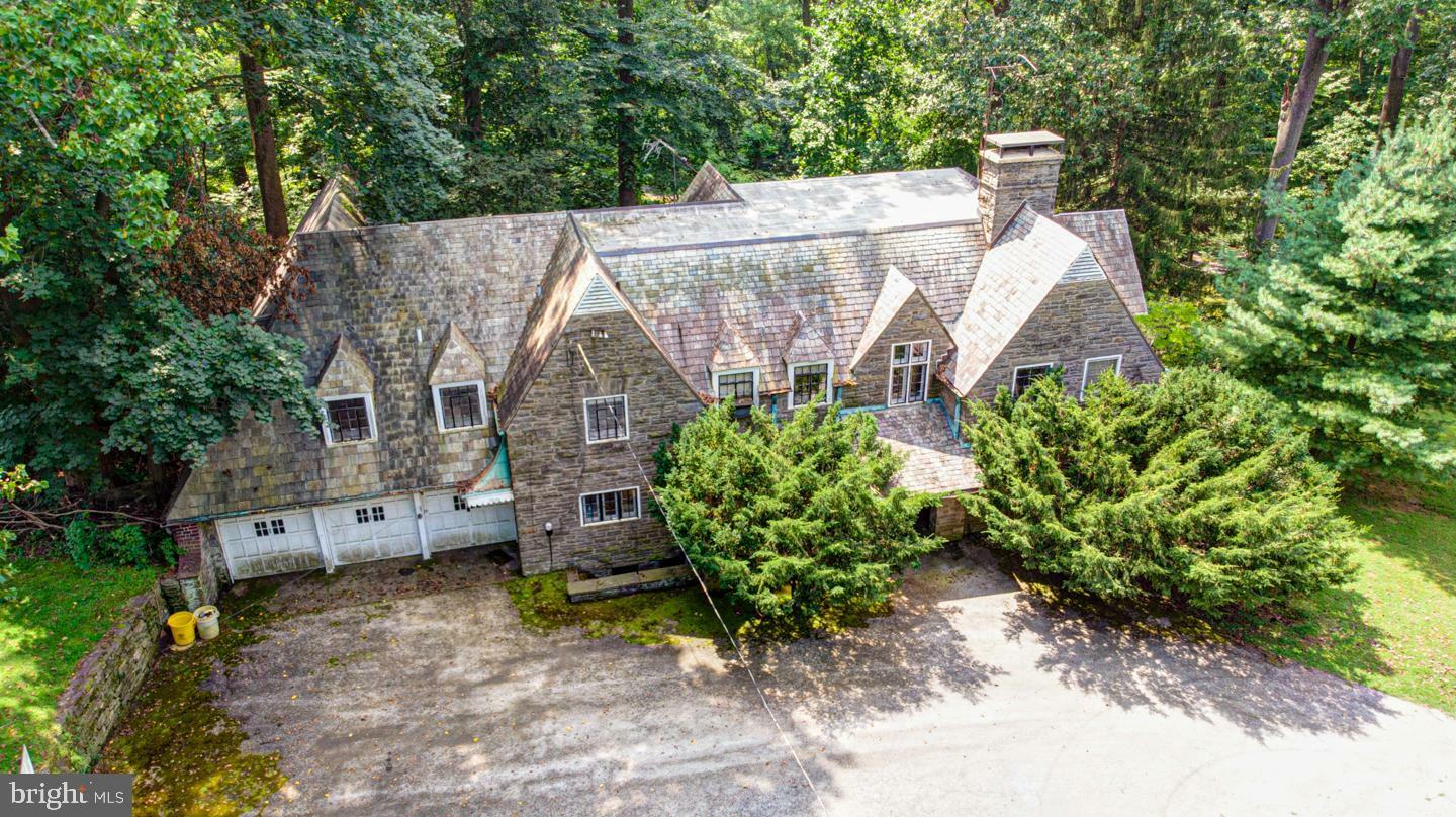 Property Photo: 1038 Rock Creek Road PA 19010