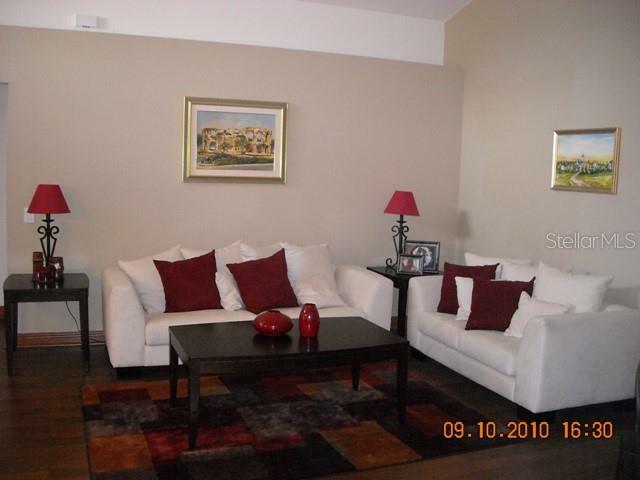 Property Photo:  6926 Waterbrook Court  FL 33534 