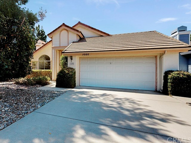 Property Photo:  1050 Goldenrod Lane  CA 93401 