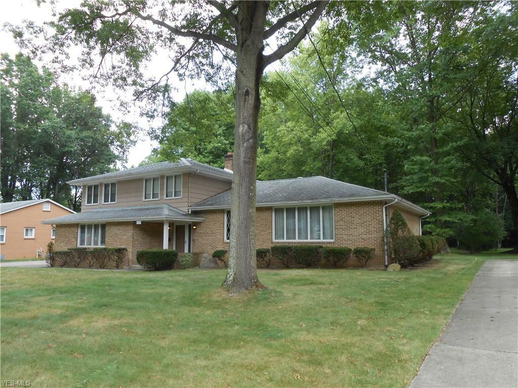 Property Photo:  855 Glenbrook Road  OH 44512 