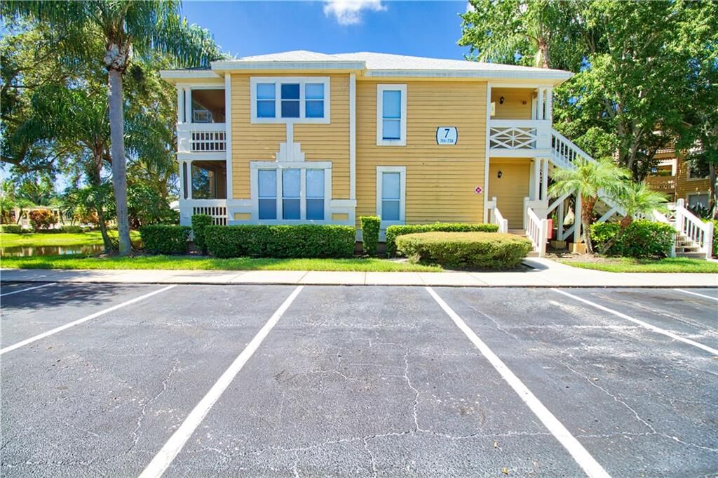 Property Photo:  115 112th Avenue NE 726  FL 33716 