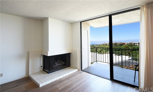 Property Photo:  5959 Peacock Ridge Road 2  CA 90275 