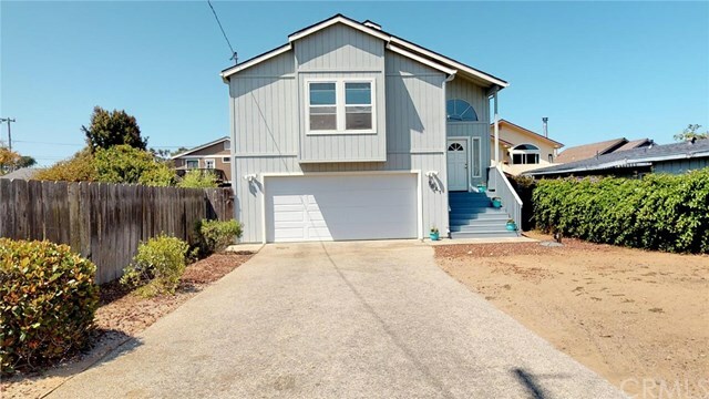 Property Photo:  1841 Maple Avenue  CA 93402 