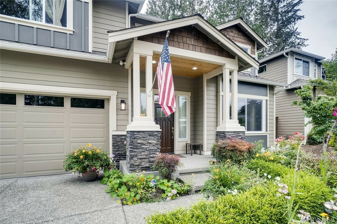 Property Photo:  22 157th St SW  WA 98087 