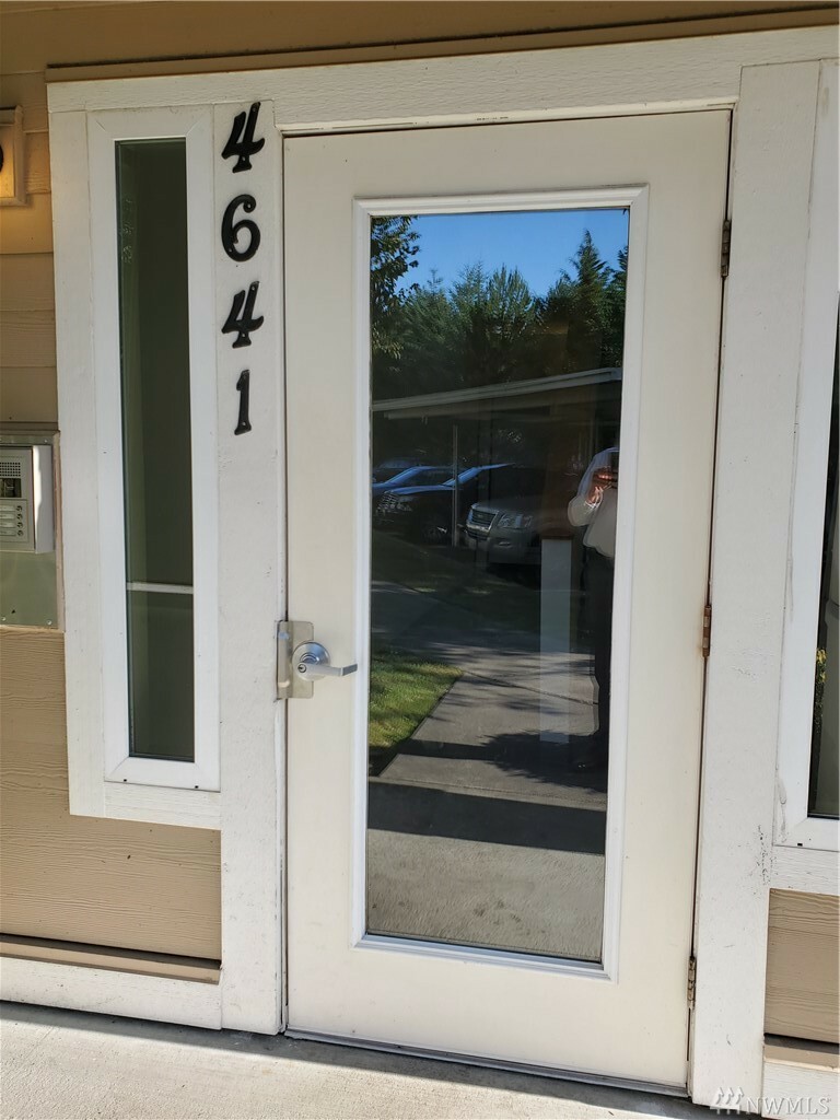 Property Photo: 4641 Celia Wy 101 WA 98226