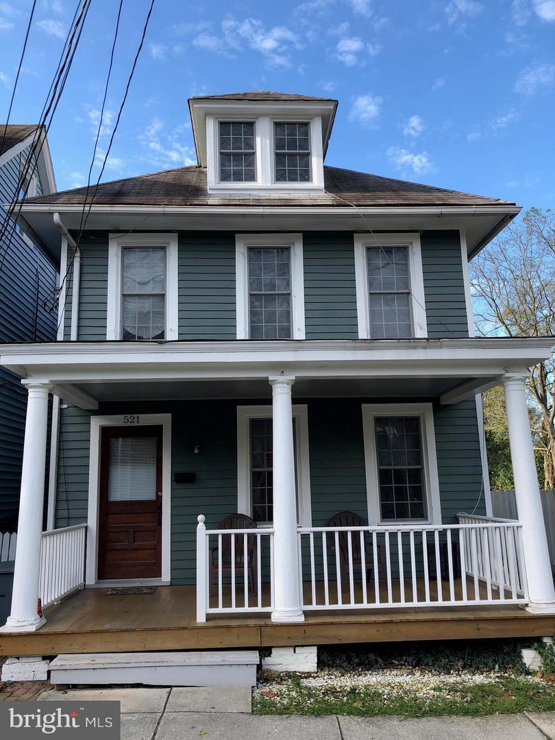 Property Photo:  521 High Street  MD 21620 