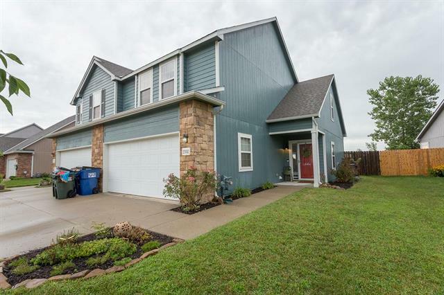 Property Photo:  2352 Surrey Drive  KS 66046 