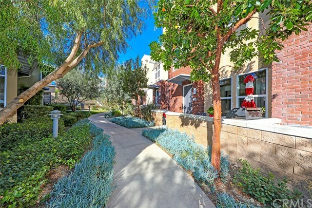 Property Photo:  6 Citadel Drive 207  CA 92656 