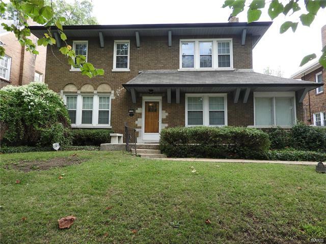 Property Photo: 7155 Delmar Boulevard 63130