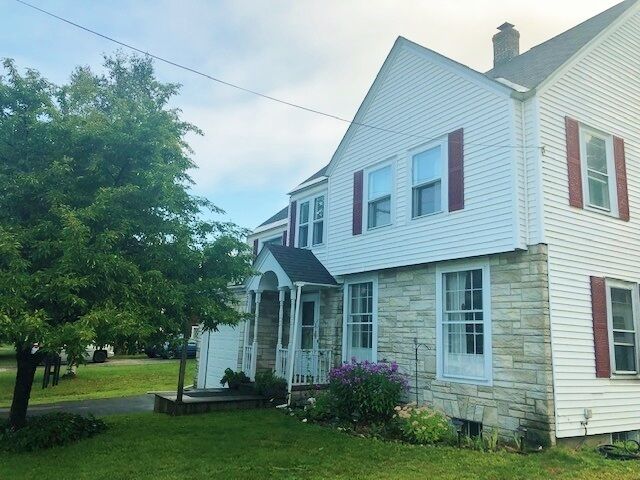 Property Photo:  265 Maple Street  VT 05661 