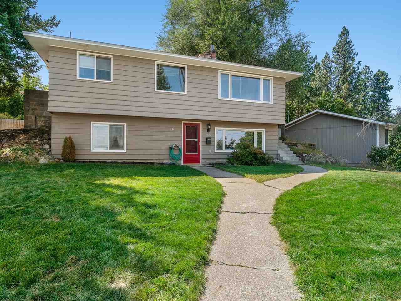 Property Photo:  3524 E 17th Ave  WA 99223 