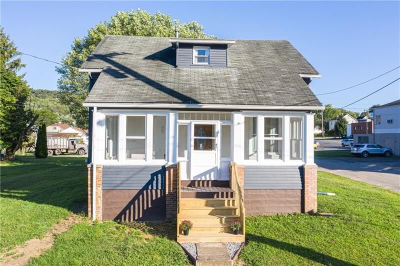 Property Photo:  1702 Allison Avenue  PA 15673 