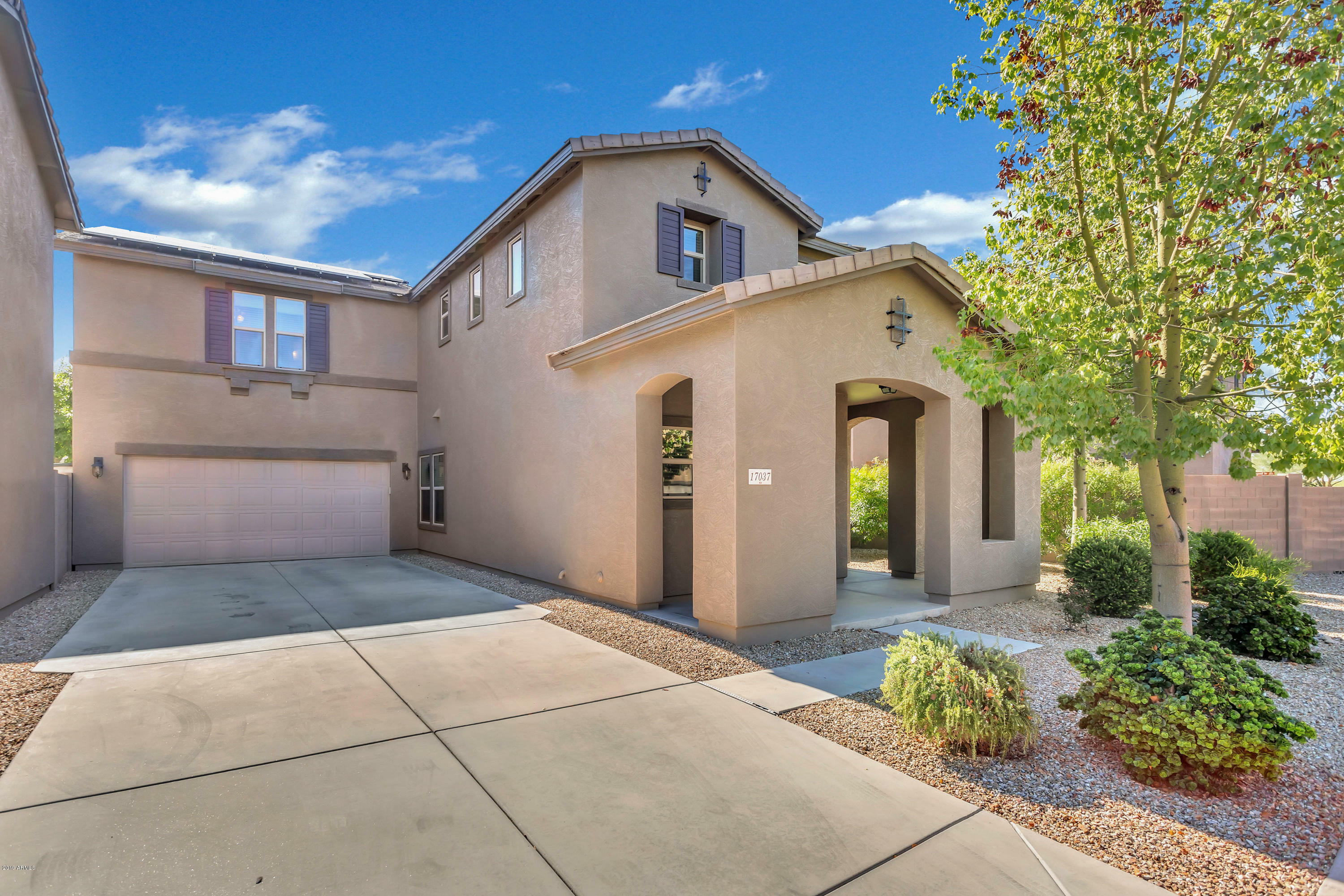 Property Photo:  17037 N 184th Lane  AZ 85374 