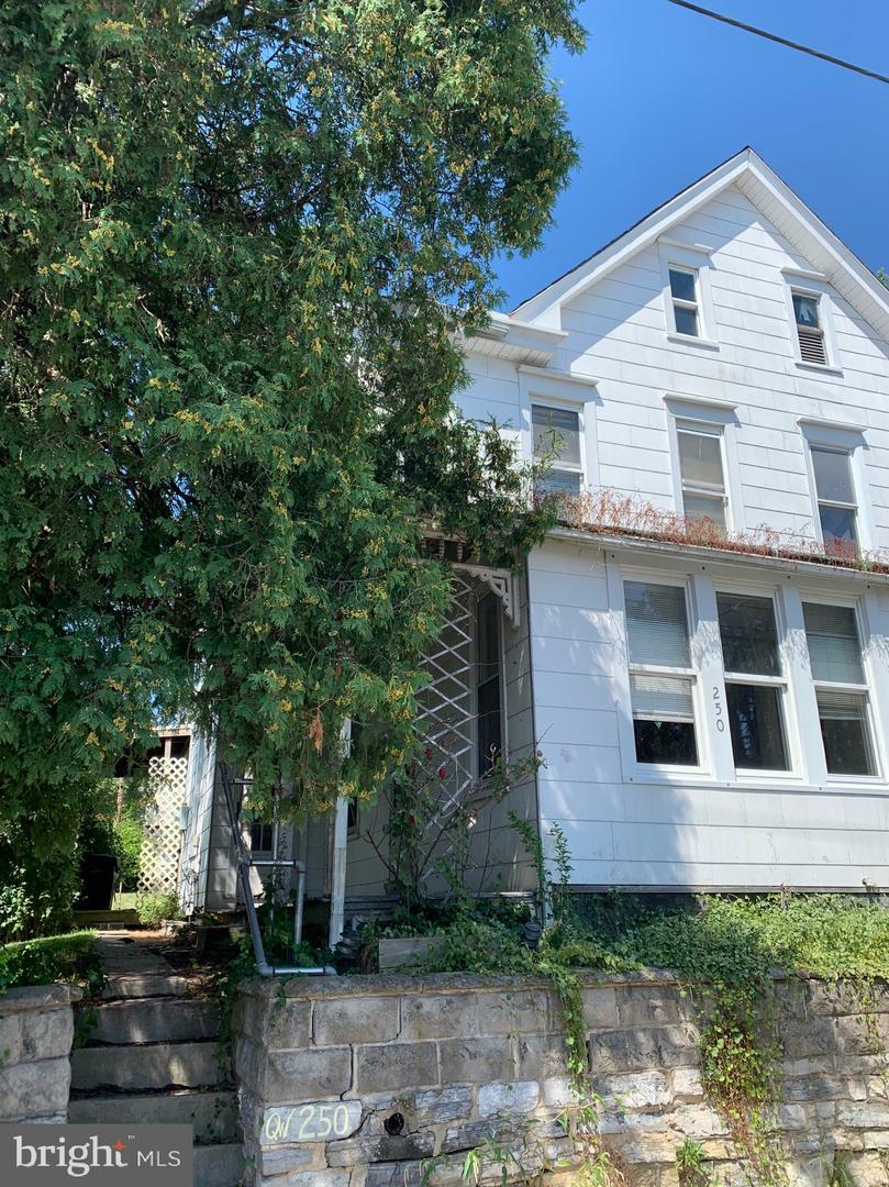 Property Photo:  250 Market Street  PA 17034 