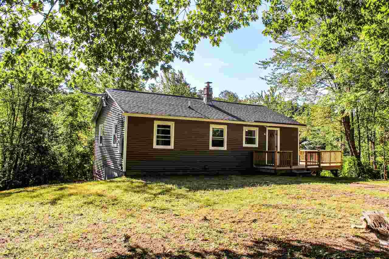 Property Photo:  18 W. Shore Drive  NH 03077 