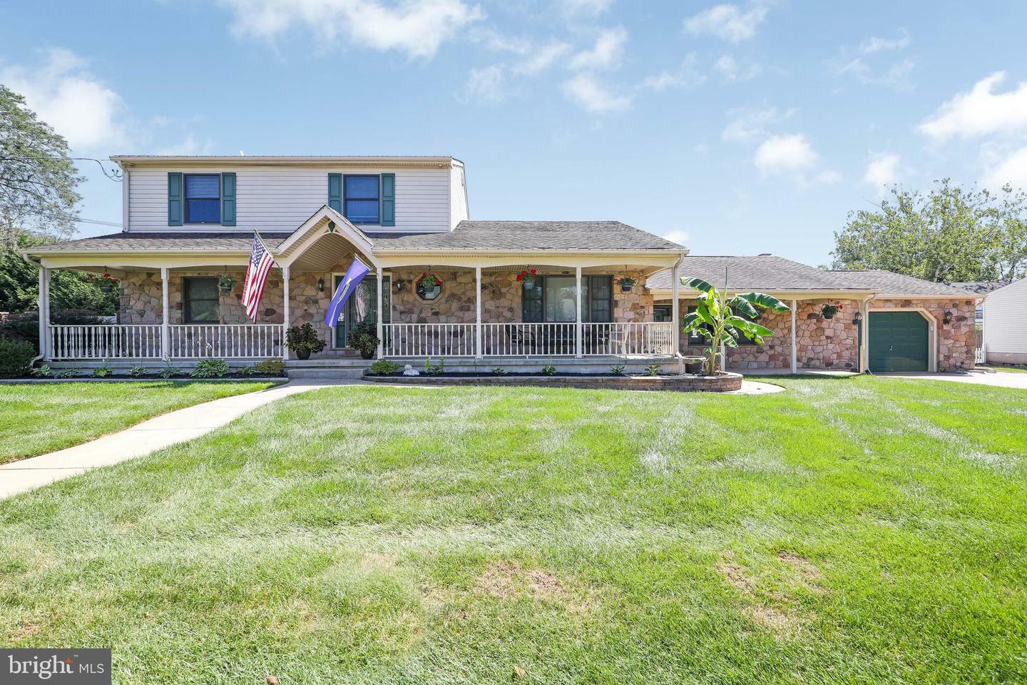 Property Photo: 206 Ford Avenue PA 19047