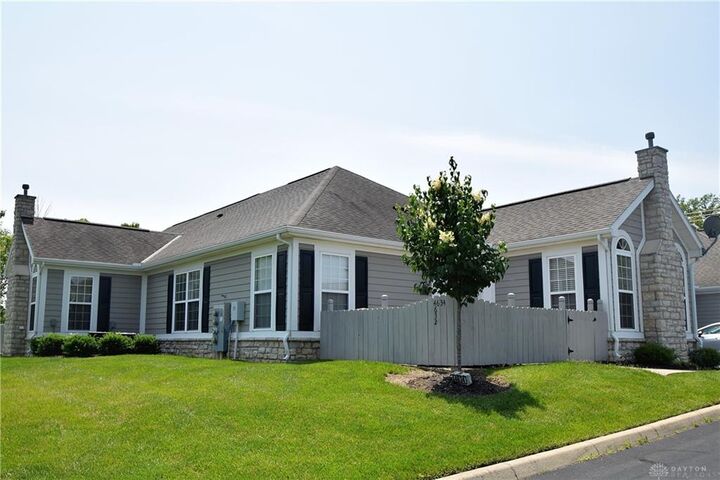 4634 Cobblestone Drive  Tipp City OH 45371 photo