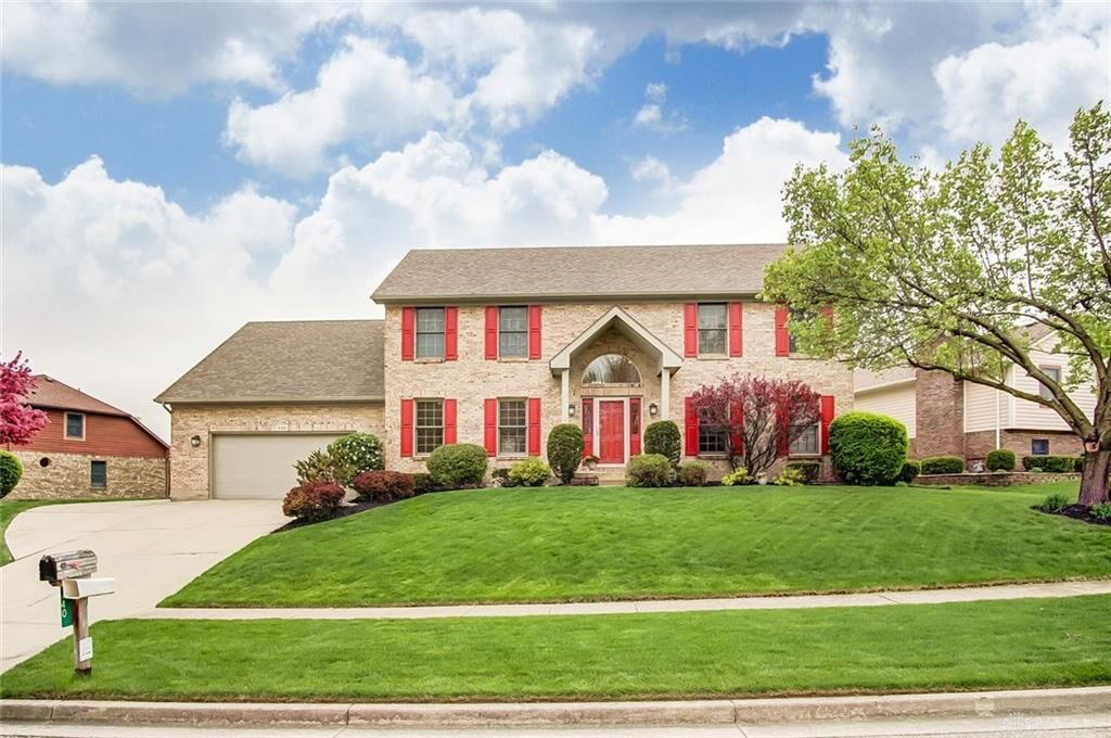 Property Photo: 140 Shadowood Drive OH 45377