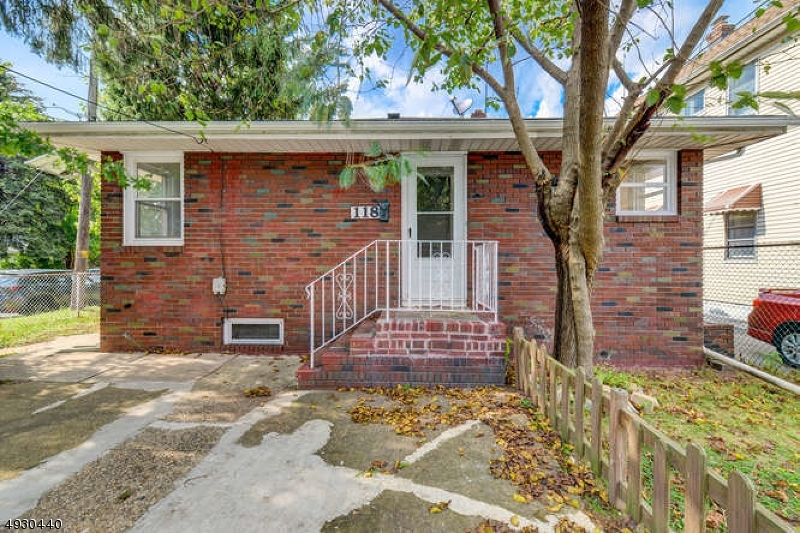 Property Photo: 118 W 15th St NJ 07036