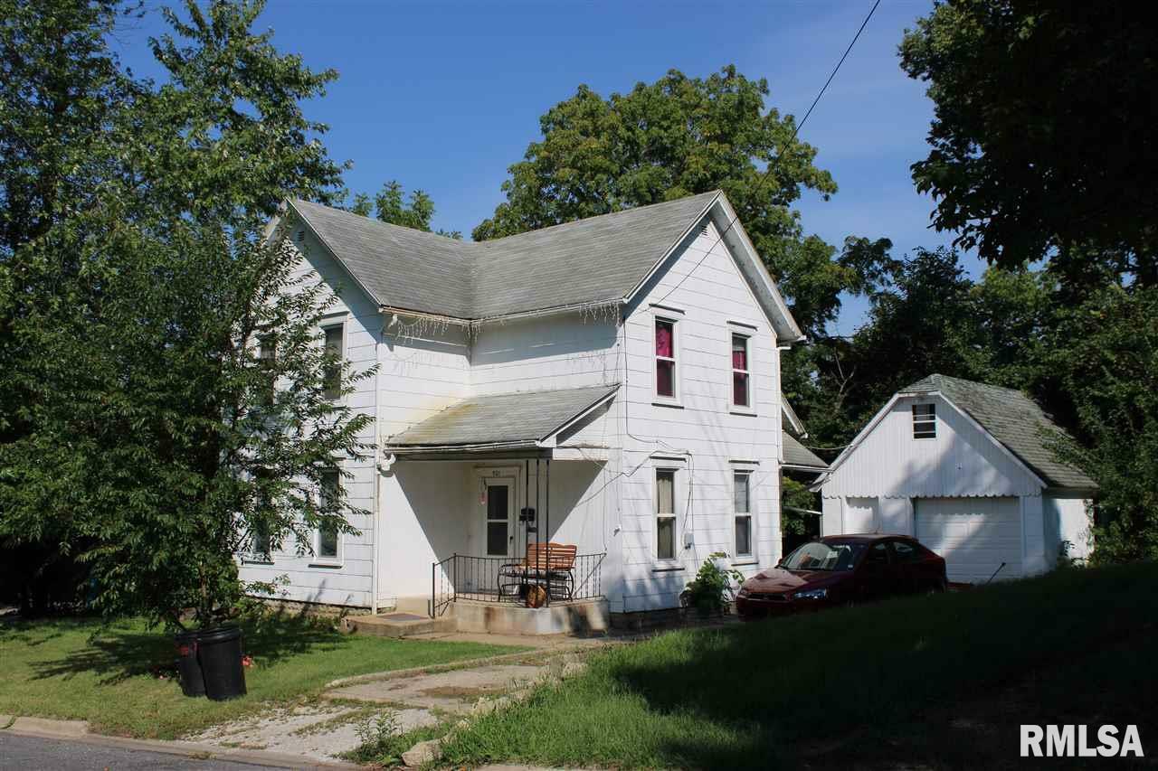 Property Photo:  501 E Eureka  IL 61530 