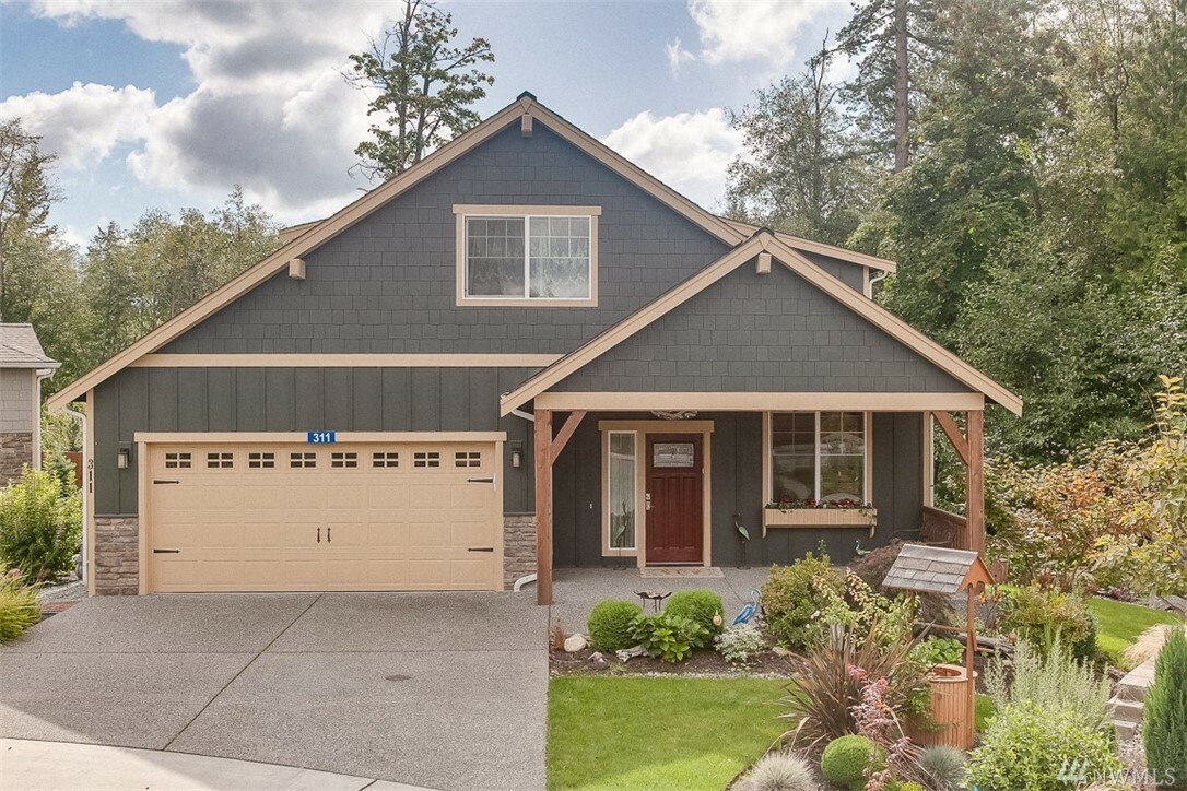 Property Photo: 311 Twin Brooks Ct WA 98273