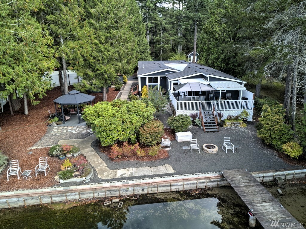 Property Photo:  100 E Phillips Lake Loop Rd  WA 98584 