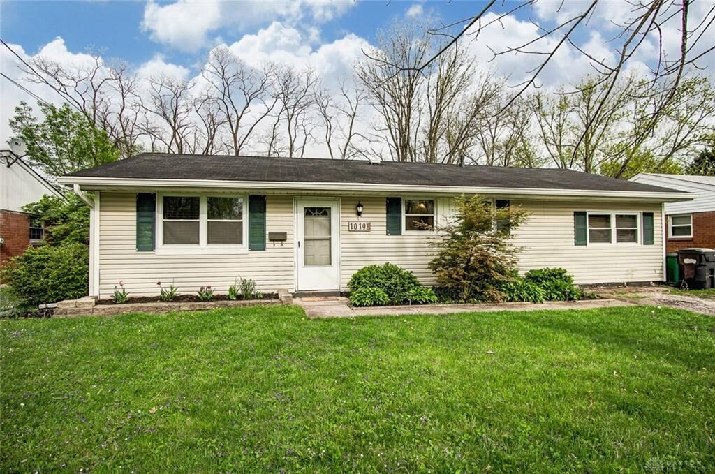 Property Photo: 1019 Marbea OH 45140