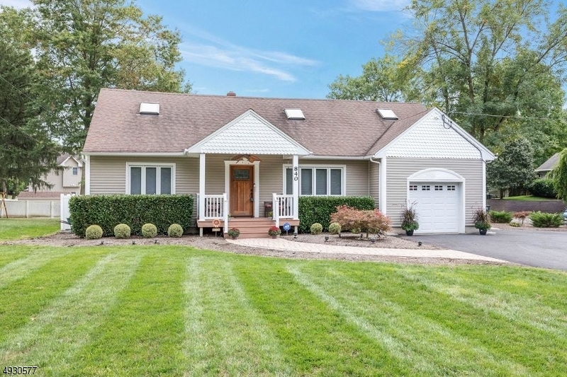 Property Photo:  840 Raritan Rd  NJ 07076 