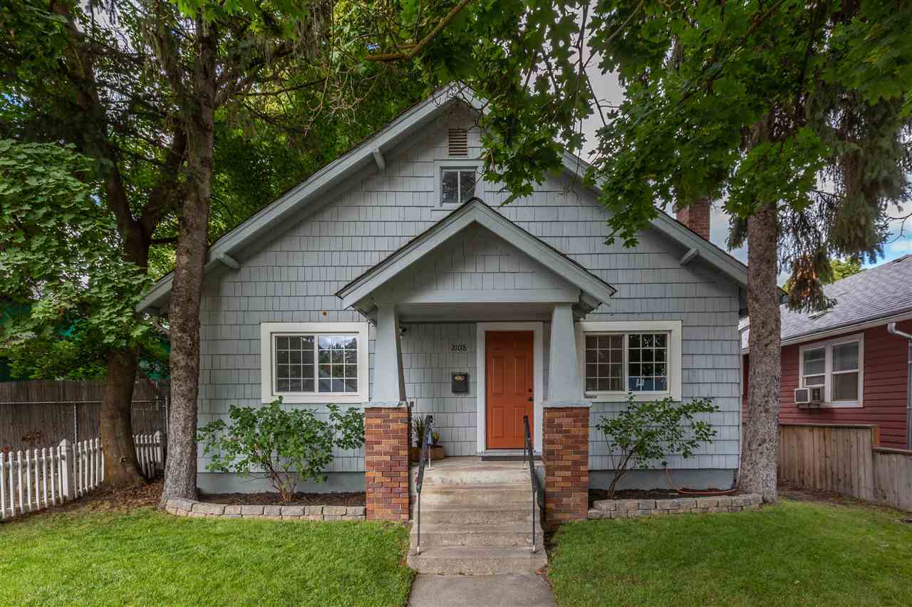 Property Photo: 2108 W Mallon Ave WA 99201