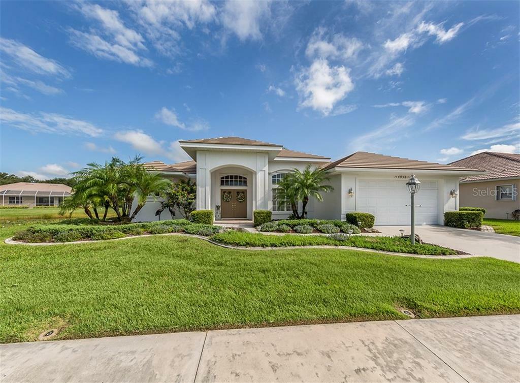 Property Photo:  4956 Stonecastle Drive  FL 34293 