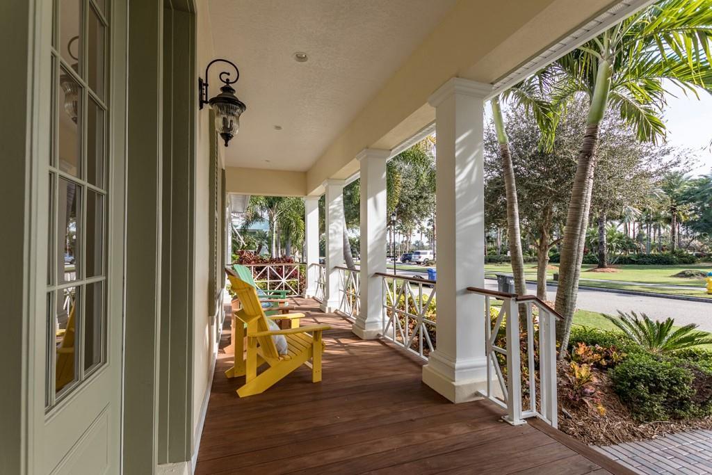 Property Photo: 435 Mirabay Boulevard FL 33572