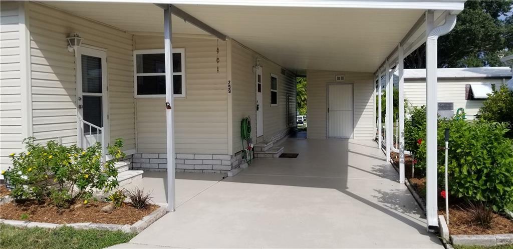 Property Photo: 299 Tarpon Lane FL 34677