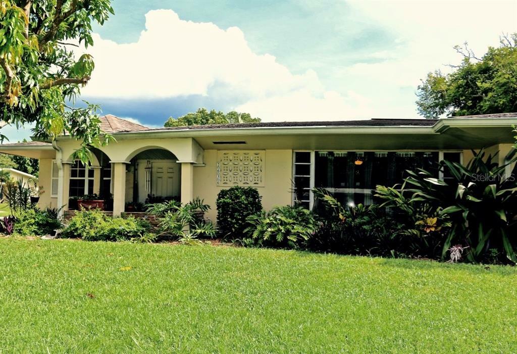 Property Photo:  2636 Webber Street  FL 34239 