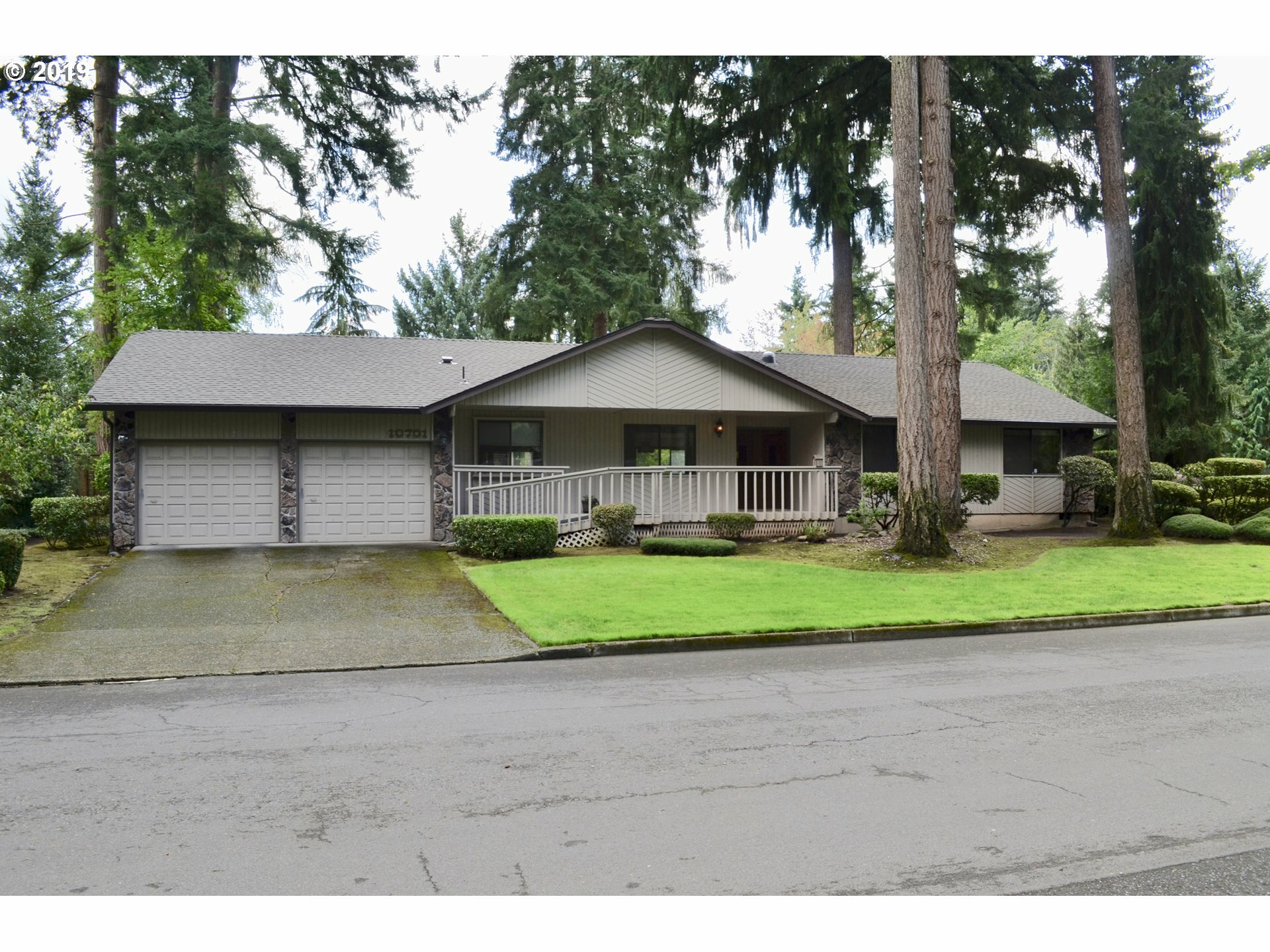 Property Photo:  10701 NE 38th Ave  WA 98686 