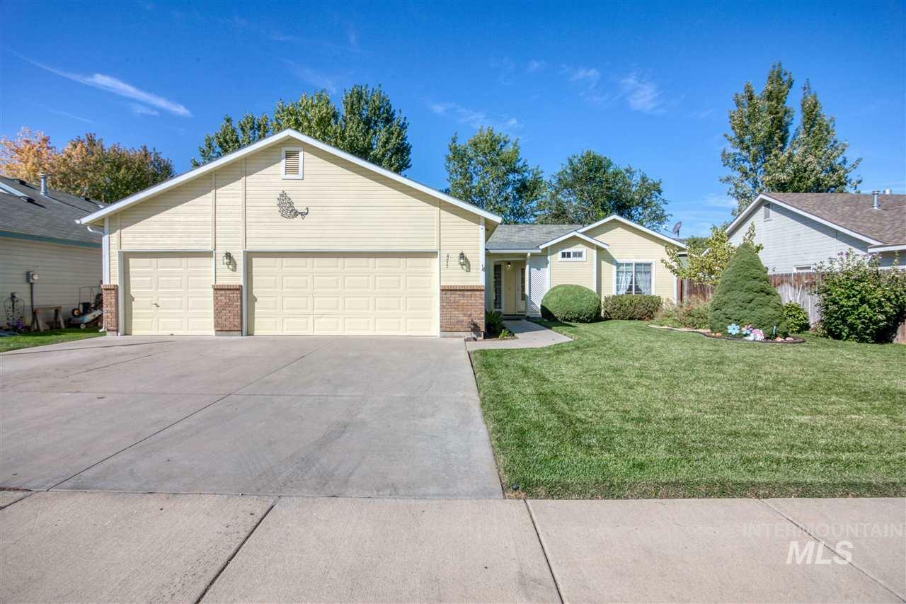 Property Photo: 475 N Orchard Ave ID 83634