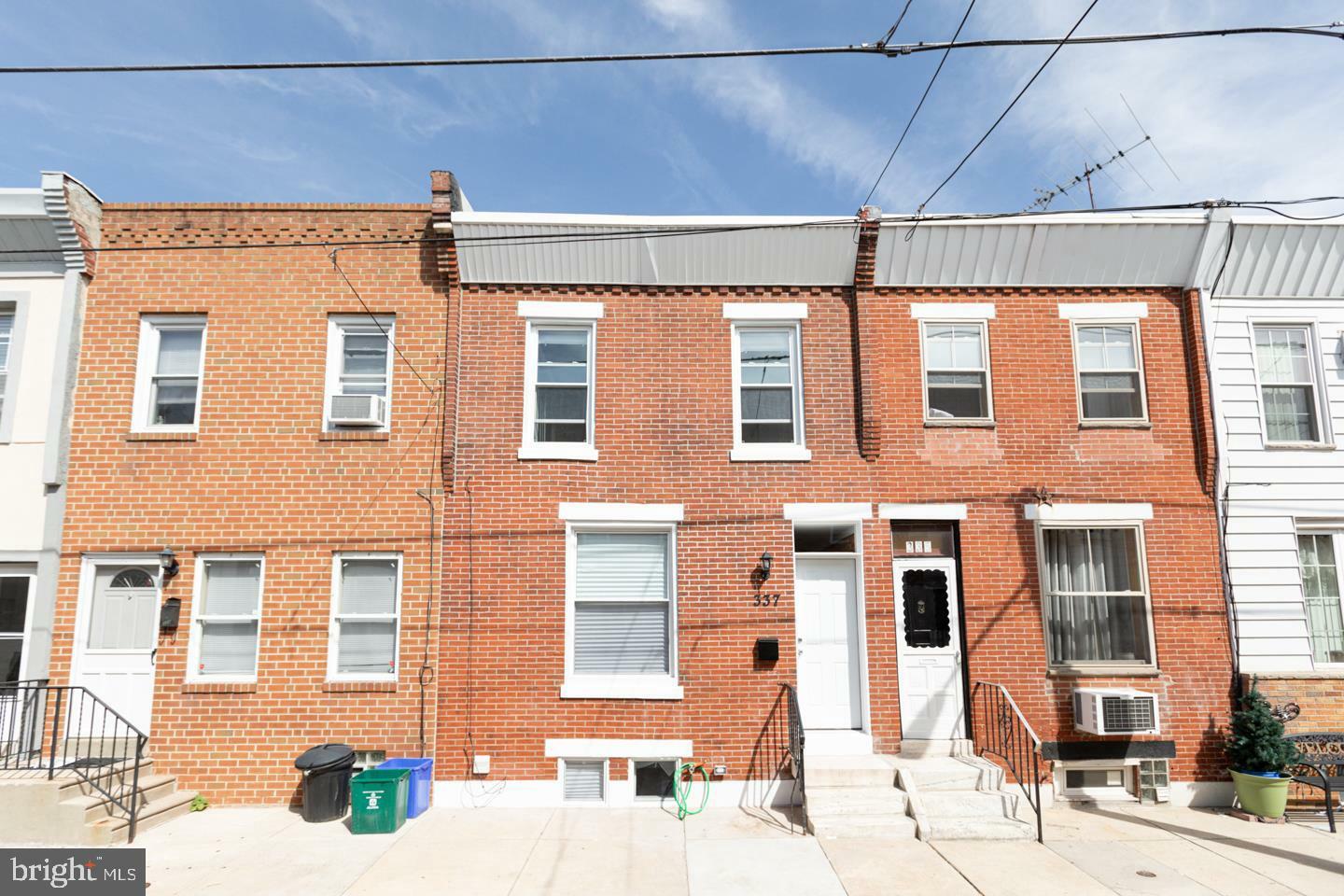 Property Photo:  337 Winton Street  PA 19148 