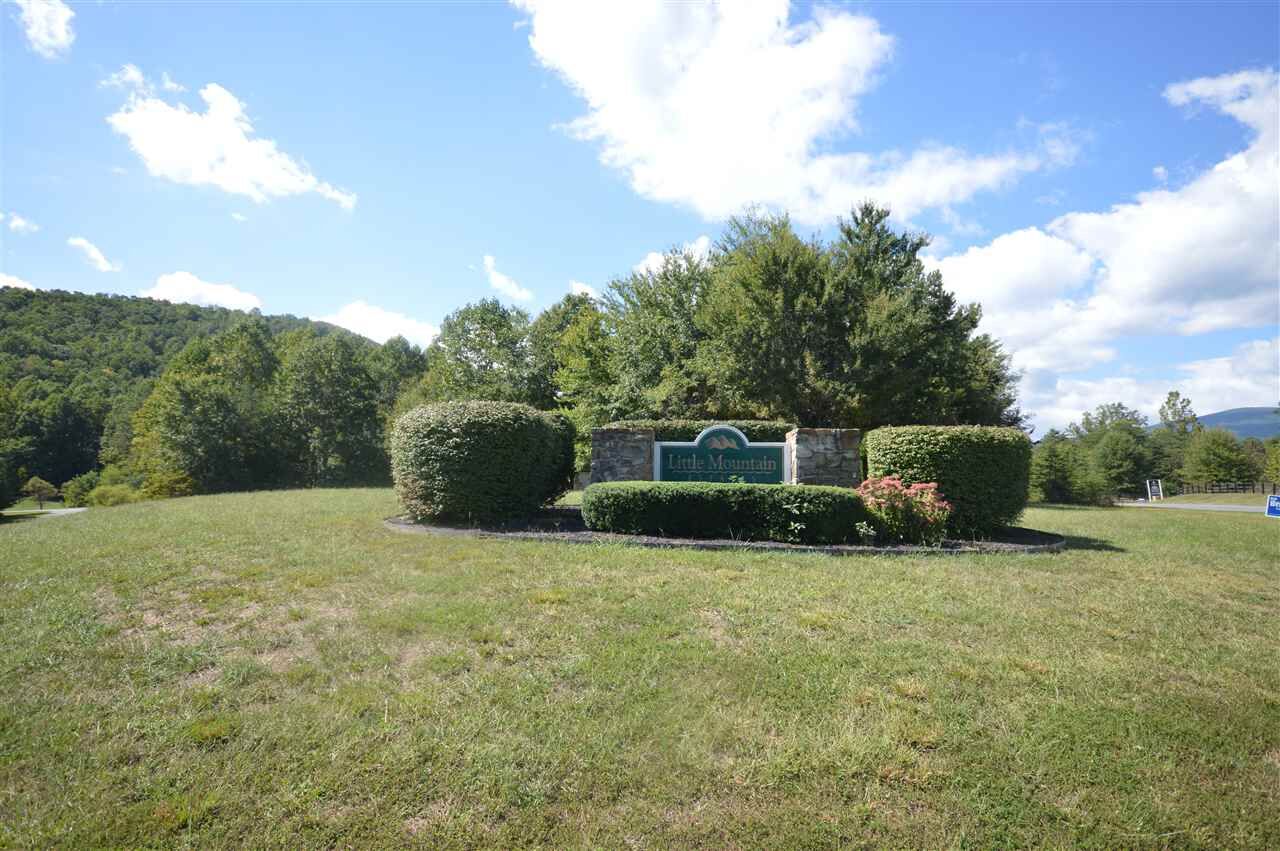 Property Photo:  15 Mountainside Dr 15  VA 22973 