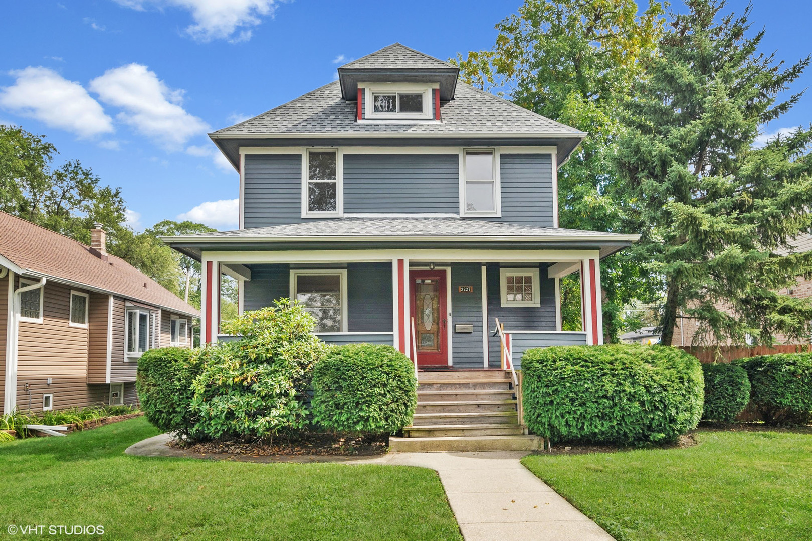 Property Photo:  2227 North Nordica Avenue  IL 60707 