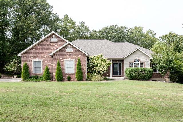 Property Photo: 3305 Magnolia Ln 63028