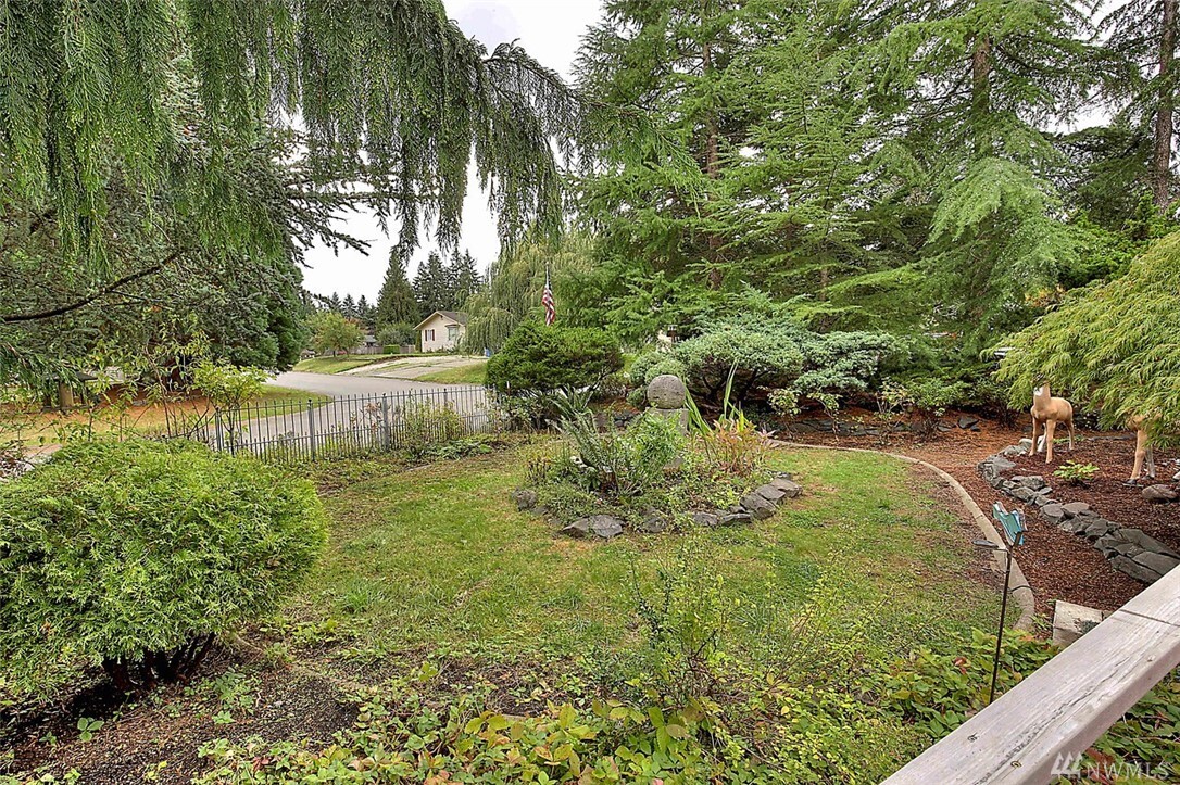 Property Photo: 8811 156th Stct E WA 98375