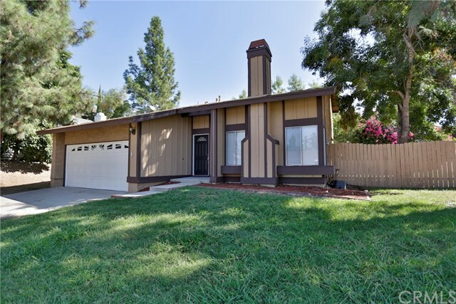 Property Photo:  2969 La Verne Avenue  CA 92346 