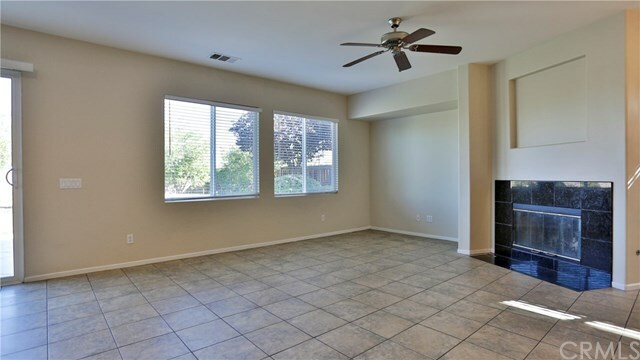 Property Photo:  126 Saddleback Way  CA 92570 