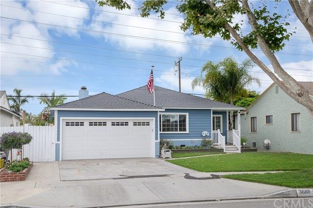 Property Photo:  3688 Stevely Avenue  CA 90808 