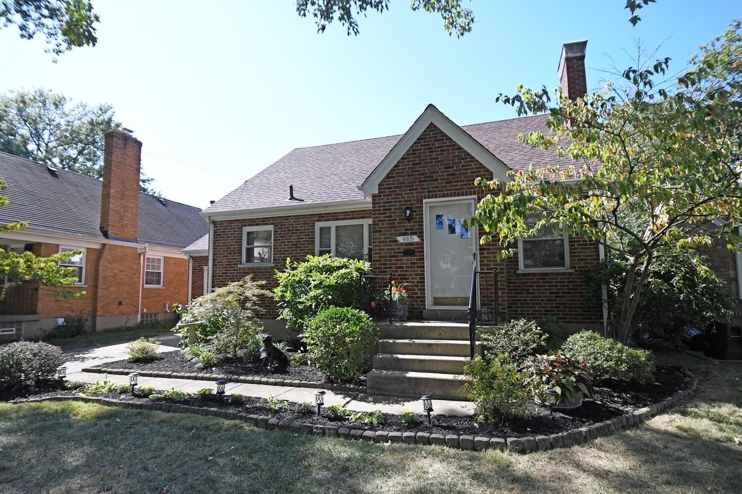 Property Photo:  6931 Rob Vern Drive  OH 45239 