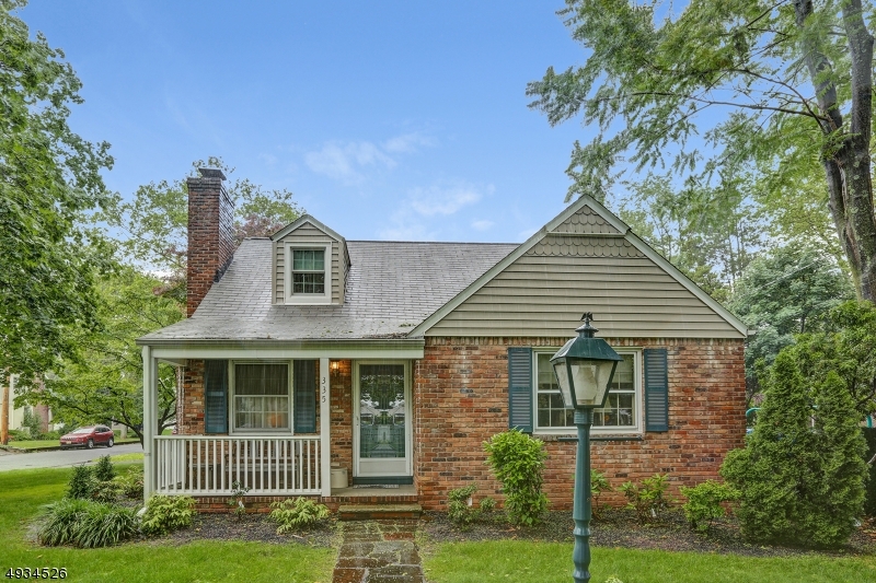 Property Photo: 335 Westfield Rd NJ 07076